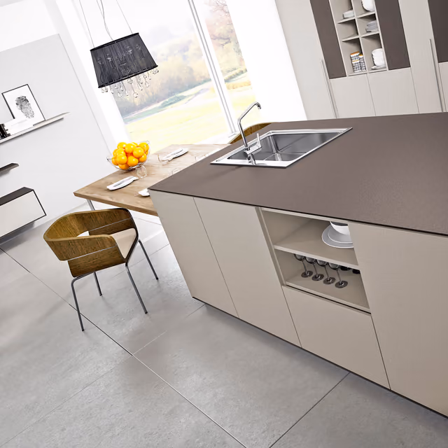 Detalle de la cocina Luxe Supermatt en magnolia y basalto